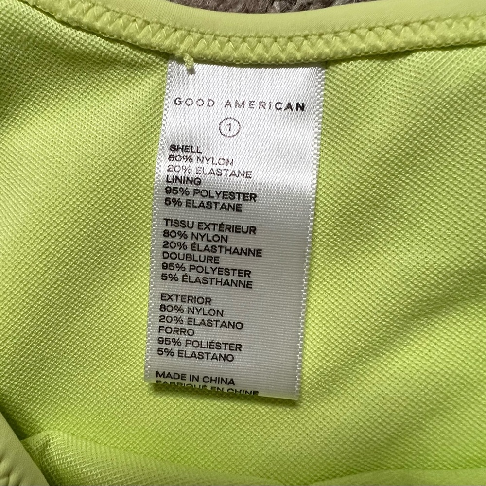 Good American Scuba Hot Shoulder Swim Top 1 Small Women’s Key Lime Green NWT - Picture 3 of 5